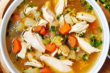 Simple Chicken and Rice Soup