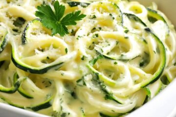 Spinach Parmesan Zucchini Noodles