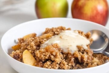 The BEST Keto Apple Crisp Recipe