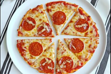 Customizable Tortilla Pizza in the Air Fryer