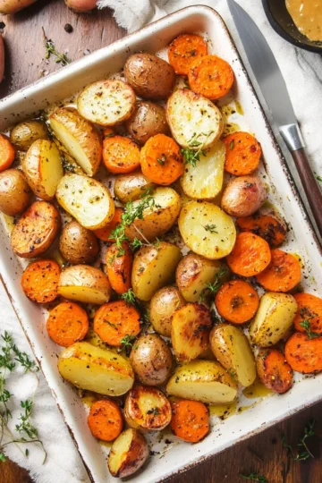 How long to roast potatoes and carrots at 400