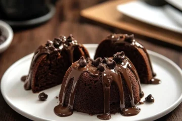 One Bowl Small Chocolate Cake