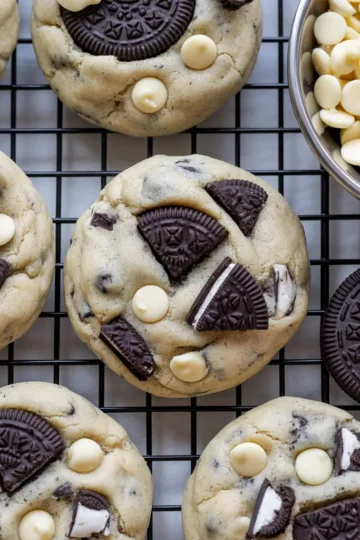Cookies and Cream Cookie Recipe Made with Simple Ingredients